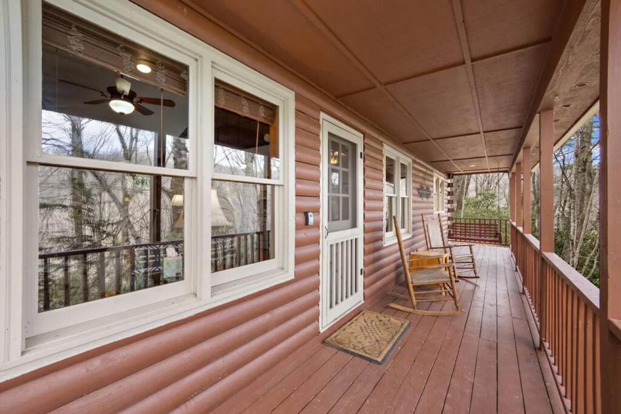 Log Cabin On Peaceful River Blowing Rock Exteriör bild